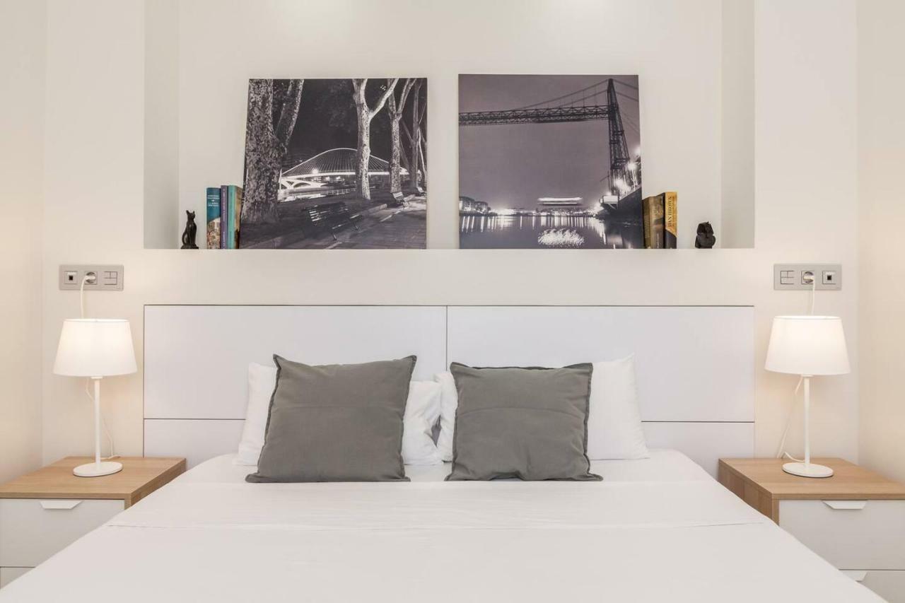 Apartamento T2, Tirso de Molina, luminoso y tranquilo Sevilla Exterior foto